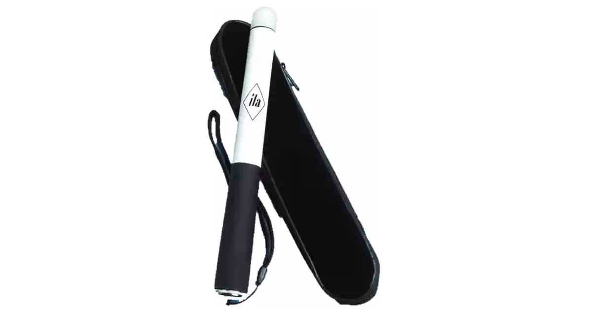 Bengala telescópica de 120cm em fibra de carbono com ponteira e estojo de transporte preto.