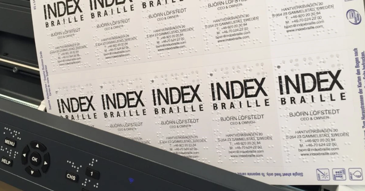 Impressão de cartões Braille na Index Braille Everest